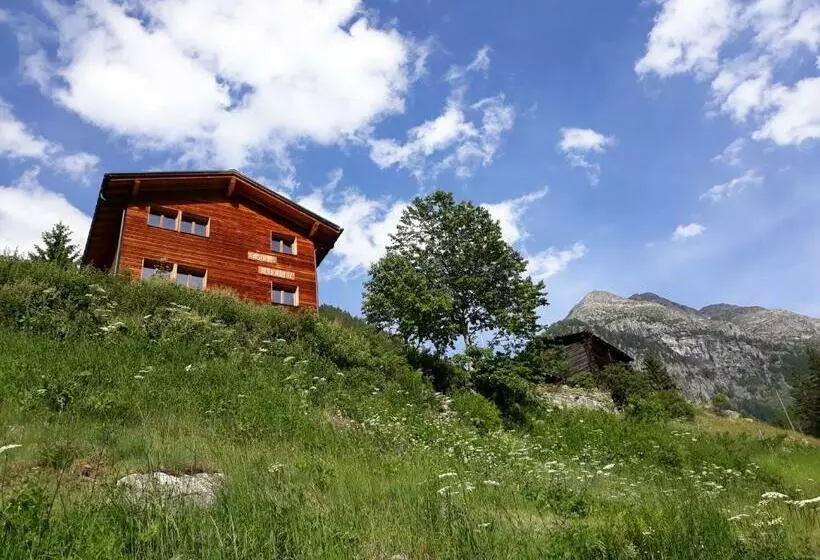 ホテル Gasthaus Heiligkreuz