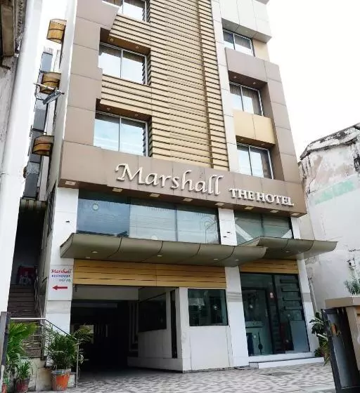 ホテル Marshall The