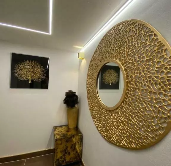 Luxury Queen V Apartment With Jacuzzi