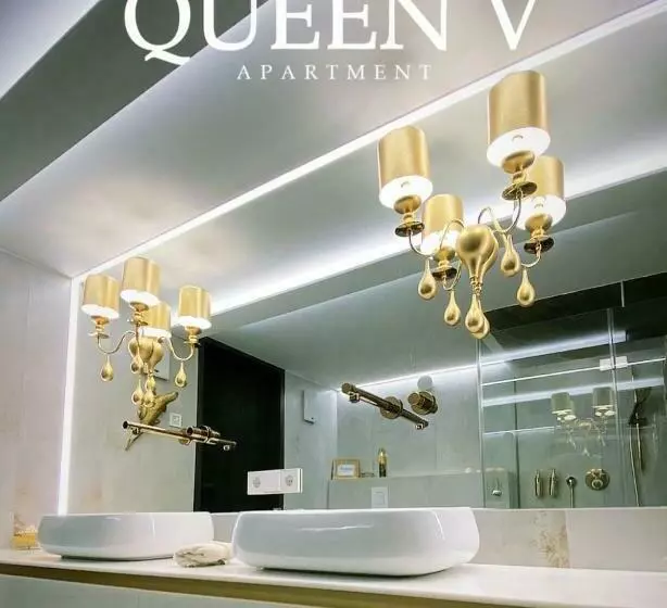 Luxury Queen V Apartment With Jacuzzi