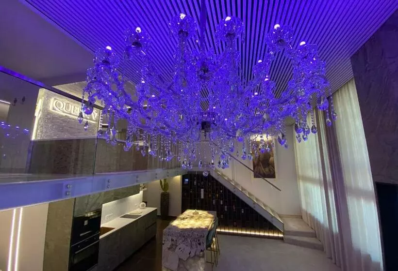 Luxury Queen V Apartment With Jacuzzi