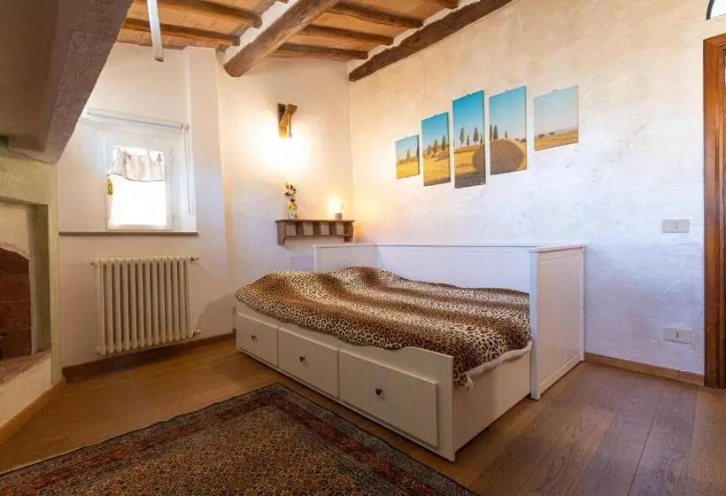 Mantellini Apartment