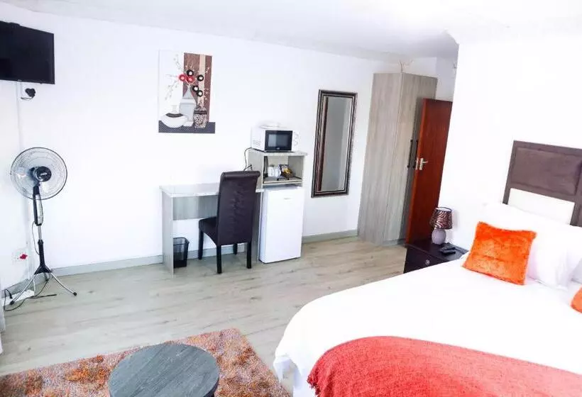 ペンション Pumelela Guest House