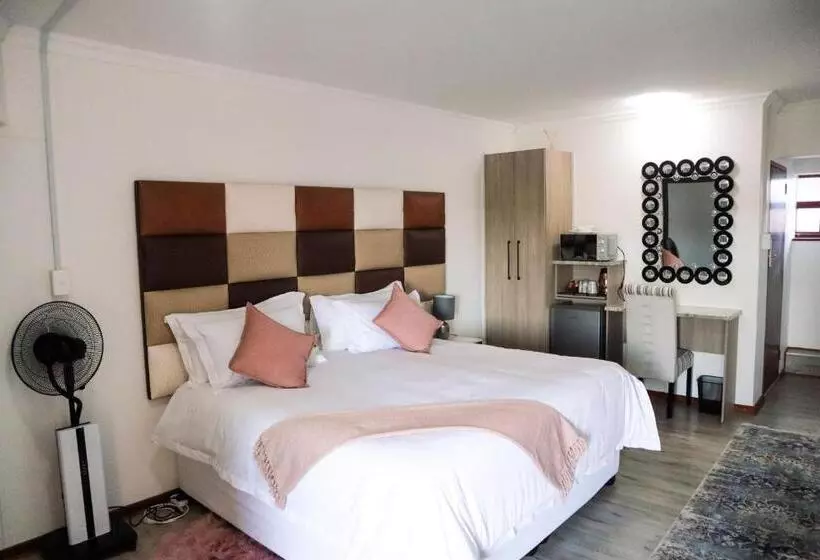 ペンション Pumelela Guest House