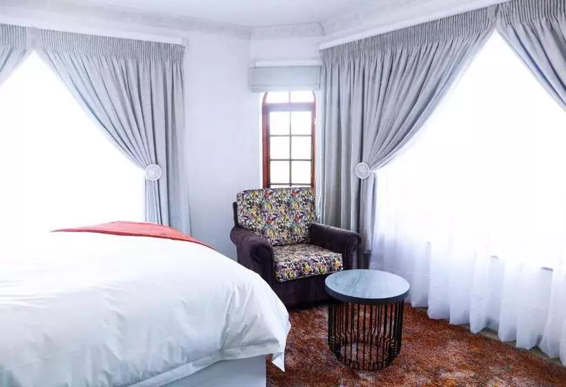 ペンション Pumelela Guest House