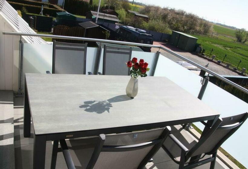 Seeblick 8 Luxus Direkt Am Hafen Von Norddeich