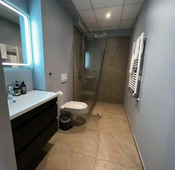 Tb Apartment