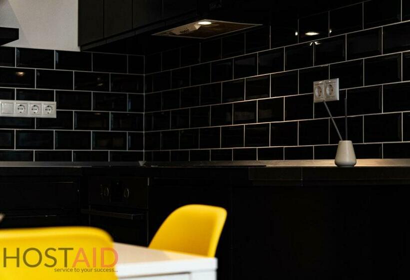 A5 Apartment   Budapest   Hostaid