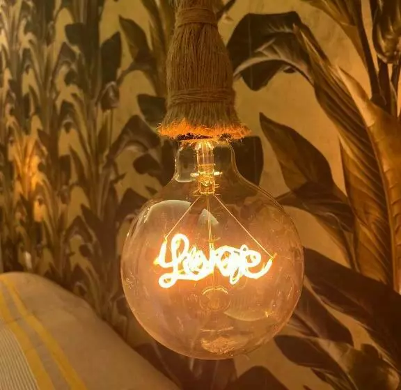 B&b Stadium Room & Suite