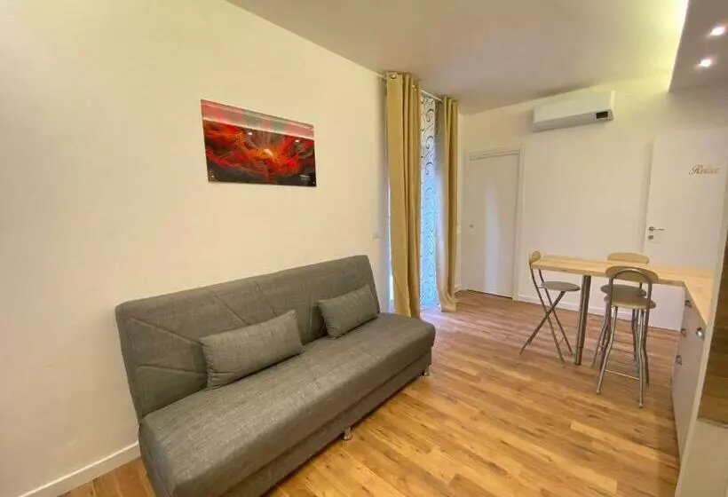 B&b Stadium Room & Suite