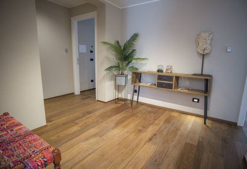 تختخواب و صبحانه Palazzo Danisis&suites