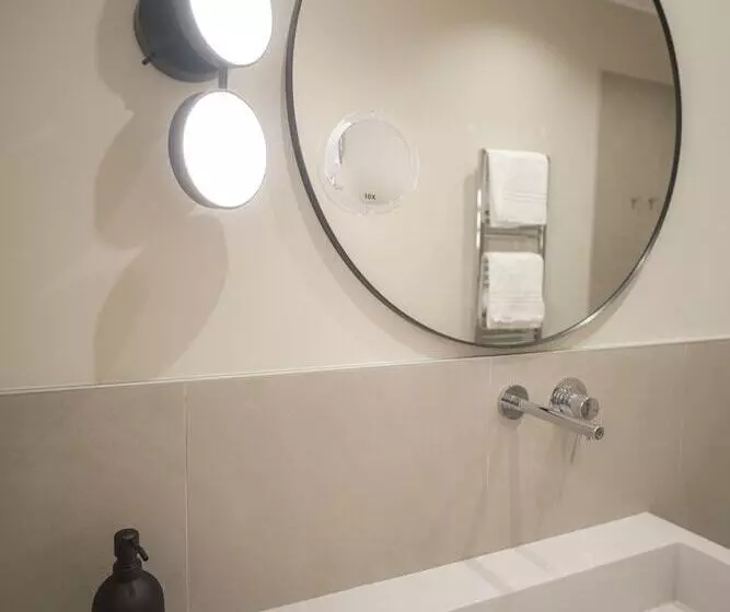 تختخواب و صبحانه Palazzo Danisis&suites