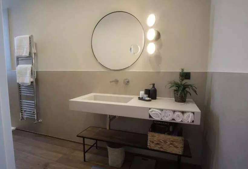 تختخواب و صبحانه Palazzo Danisis&suites