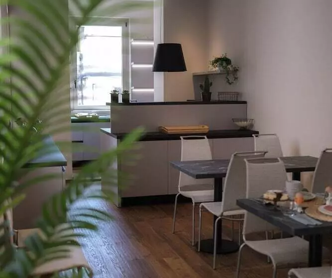 تختخواب و صبحانه Palazzo Danisis&suites