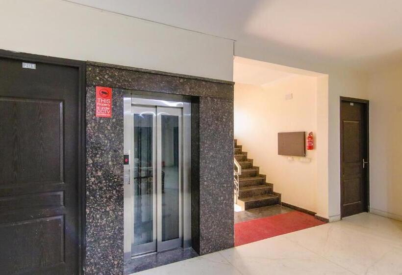 Fabhotel Gazelle Inn