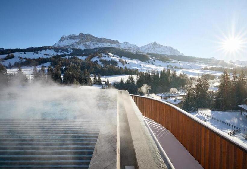 Отель Badia Hill