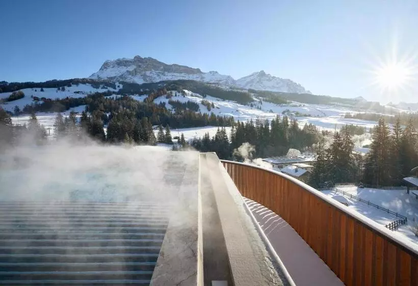 ホテル Badia Hill