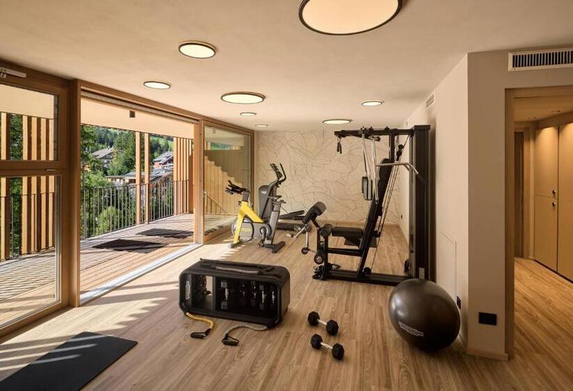 Отель Badia Hill