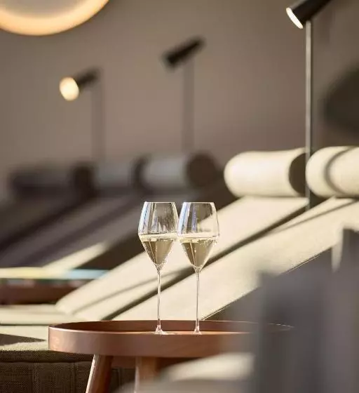 ホテル Badia Hill