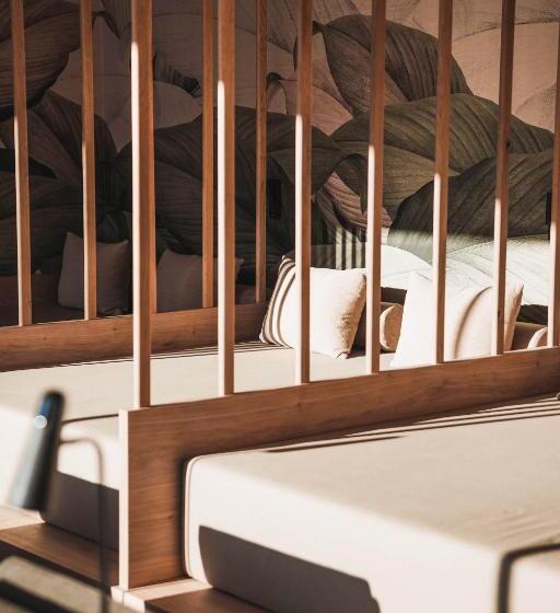 Отель Badia Hill