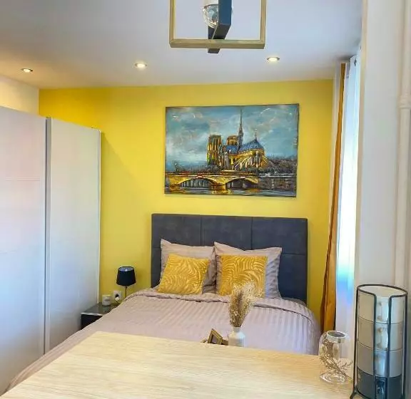 Majatalo Paris Homestay Of Happyness