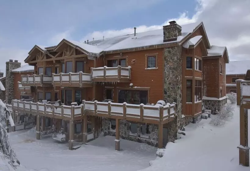 Seven Springs Resort Properties