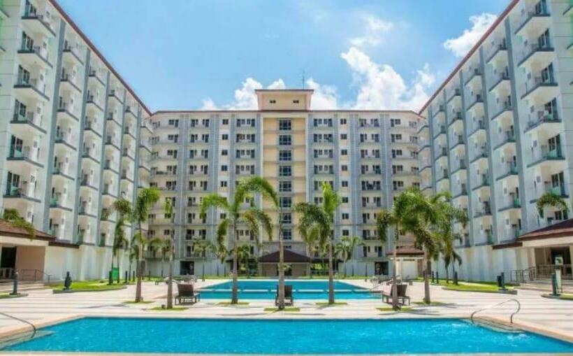 Unit 1017 Tower 4a Smdc Fields Residences