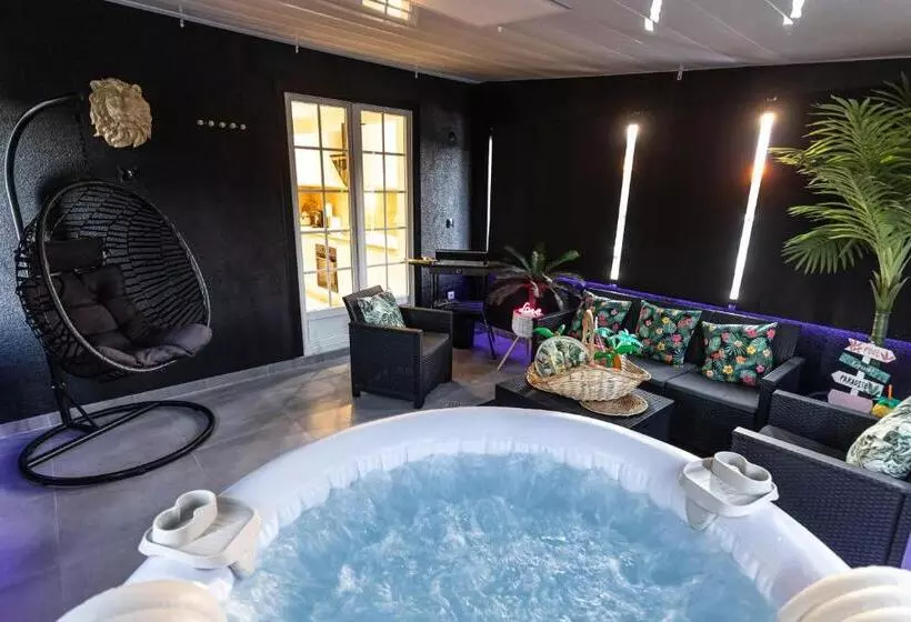 Dynasty Home Spa Appartement 100m2 Jacuzzi Terrasse