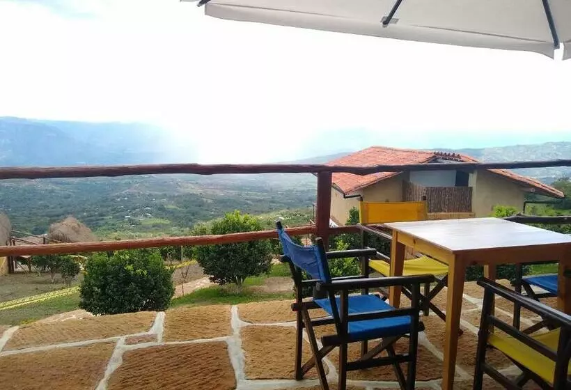 هتل Cariguá