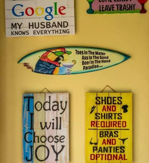 Majatalo 36 Emanzini Villa