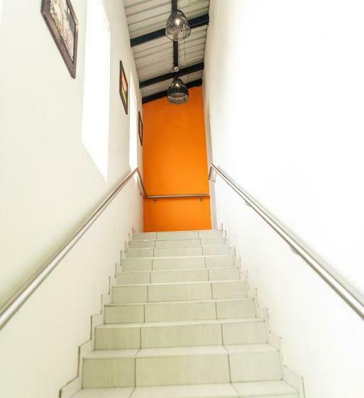 펜션 36 Emanzini Villa