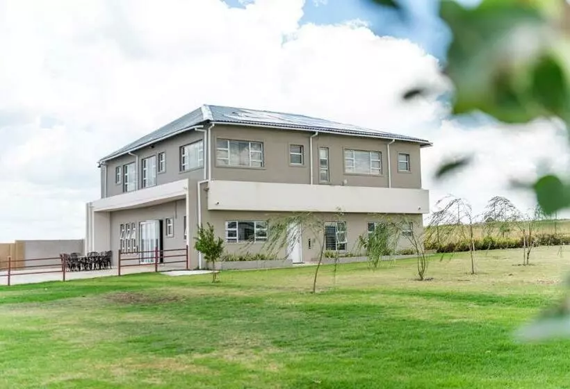 Majatalo 36 Emanzini Villa