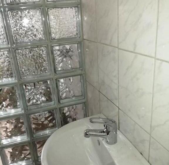 膳宿费 Malomtavi Vendégház