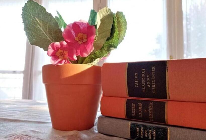 膳宿费 Malomtavi Vendégház