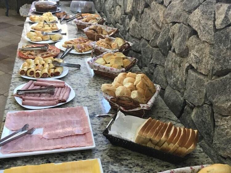 膳宿费 Nautillus Pousada