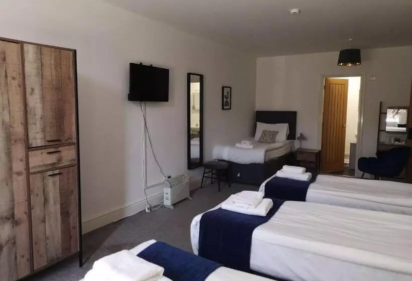 پانسیون North Cambridge Guesthouse By Payman Club