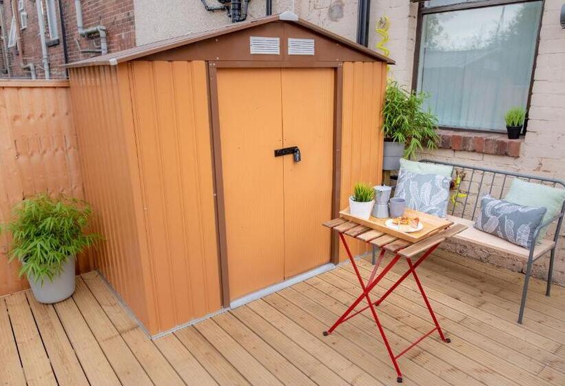 膳宿费 Tropicana House