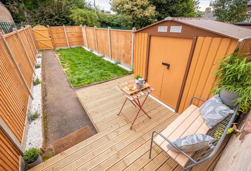 膳宿费 Tropicana House