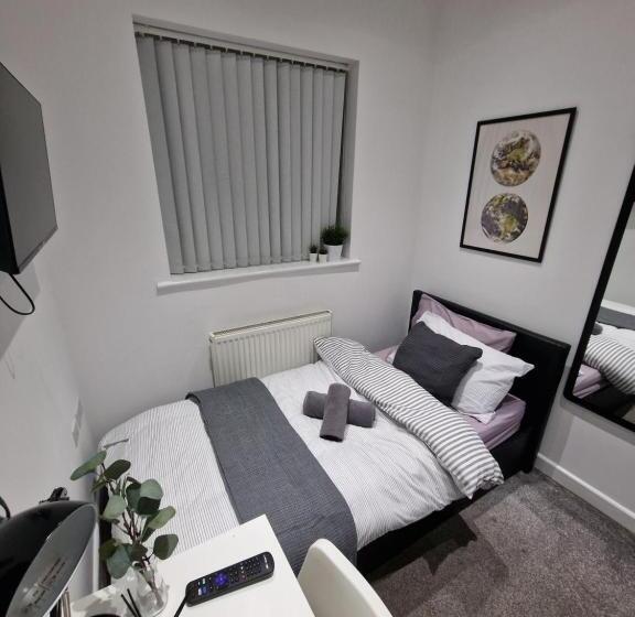 膳宿费 Tropicana House