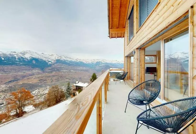 Teddy S View & Quiet Chalet 6 Pers