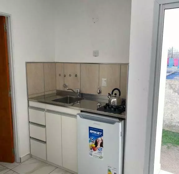 Apart Los Algarrobos