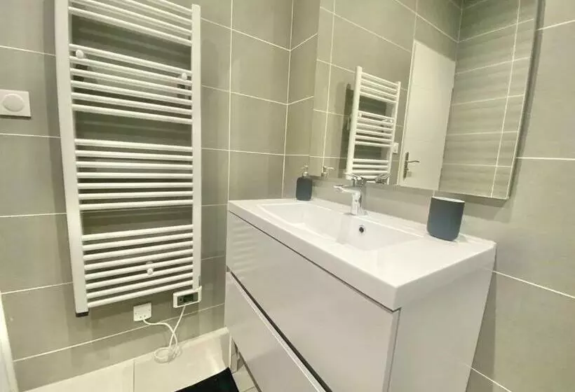 Appartement Floral Centre Confort Et Spacieux Netflix Et Wifi Gratuit