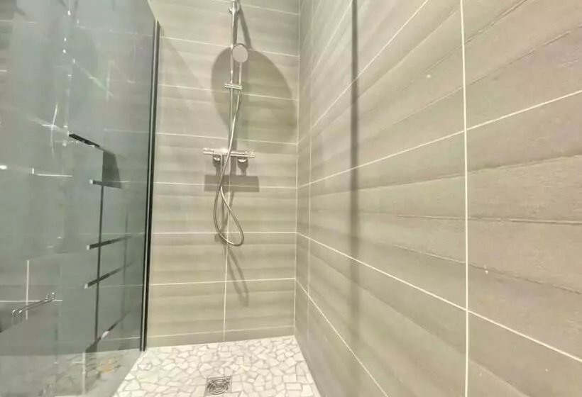 Appartement Floral Centre Confort Et Spacieux Netflix Et Wifi Gratuit