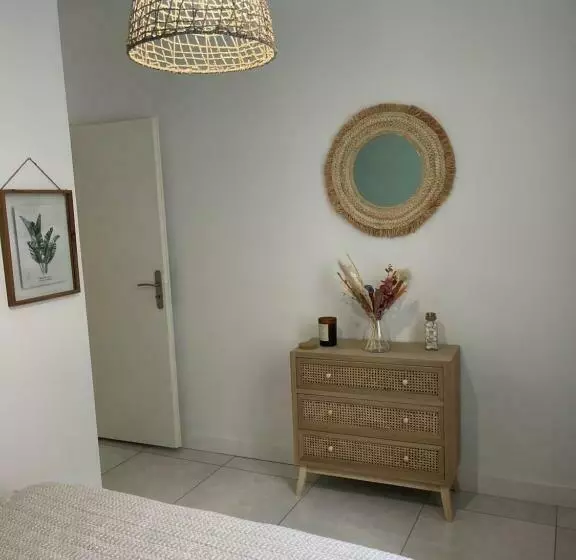 Appartement Floral Centre Confort Et Spacieux Netflix Et Wifi Gratuit