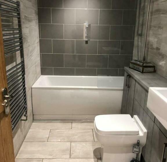 Cambridge Mews Apartments