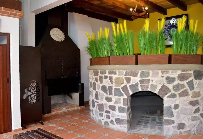 ホテル La Casona Pirámides