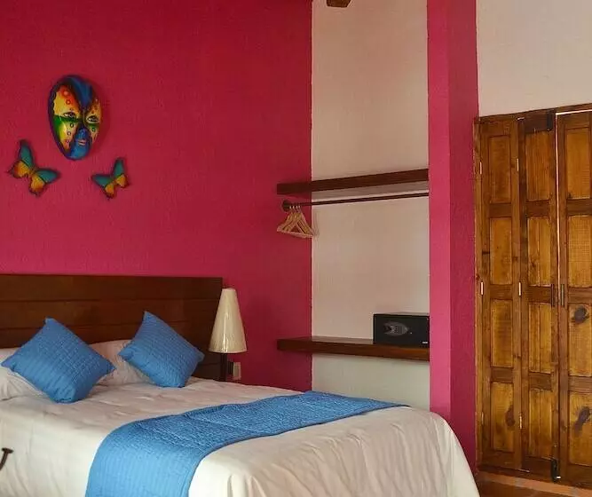 ホテル La Casona Pirámides