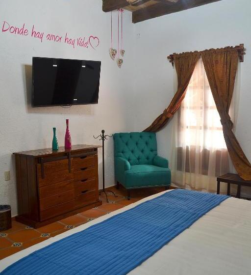 Otel La Casona Pirámides