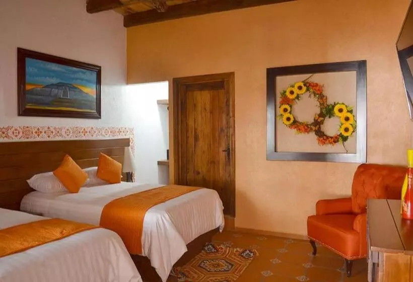 ホテル La Casona Pirámides