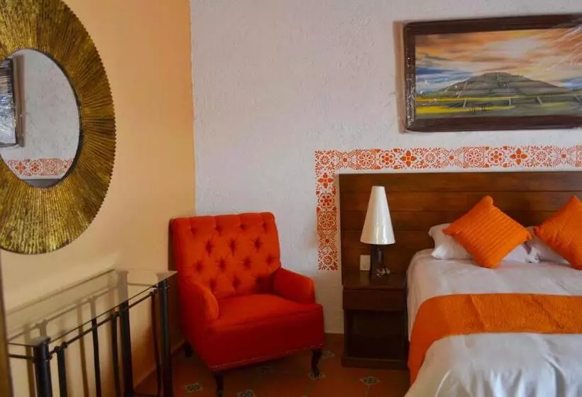 ホテル La Casona Pirámides